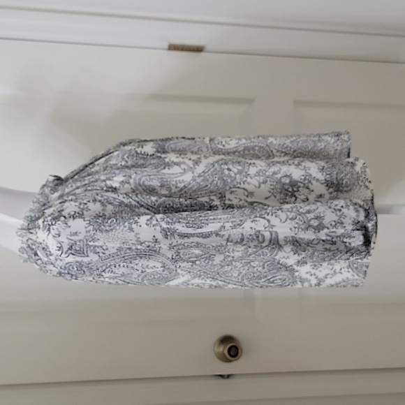 Talbots Size MP Tie Neck White with Black Paisley Blouse Exc. Used Cond. - Picture 7 of 14